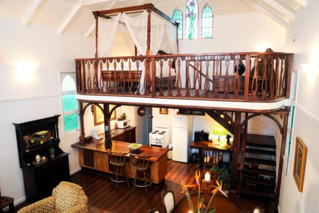 Holiday home Old Saint Johns Church *